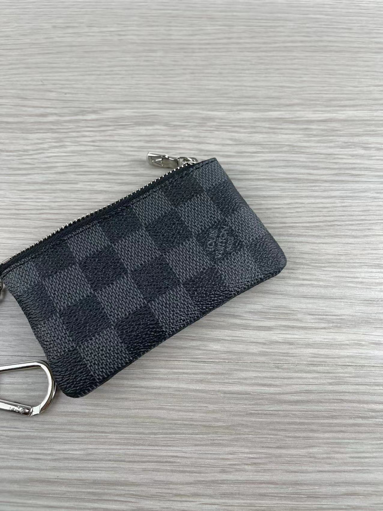 LOUIS VUITTON DAMIER GRAPHITE KEY POUCH M62650 - Image 2
