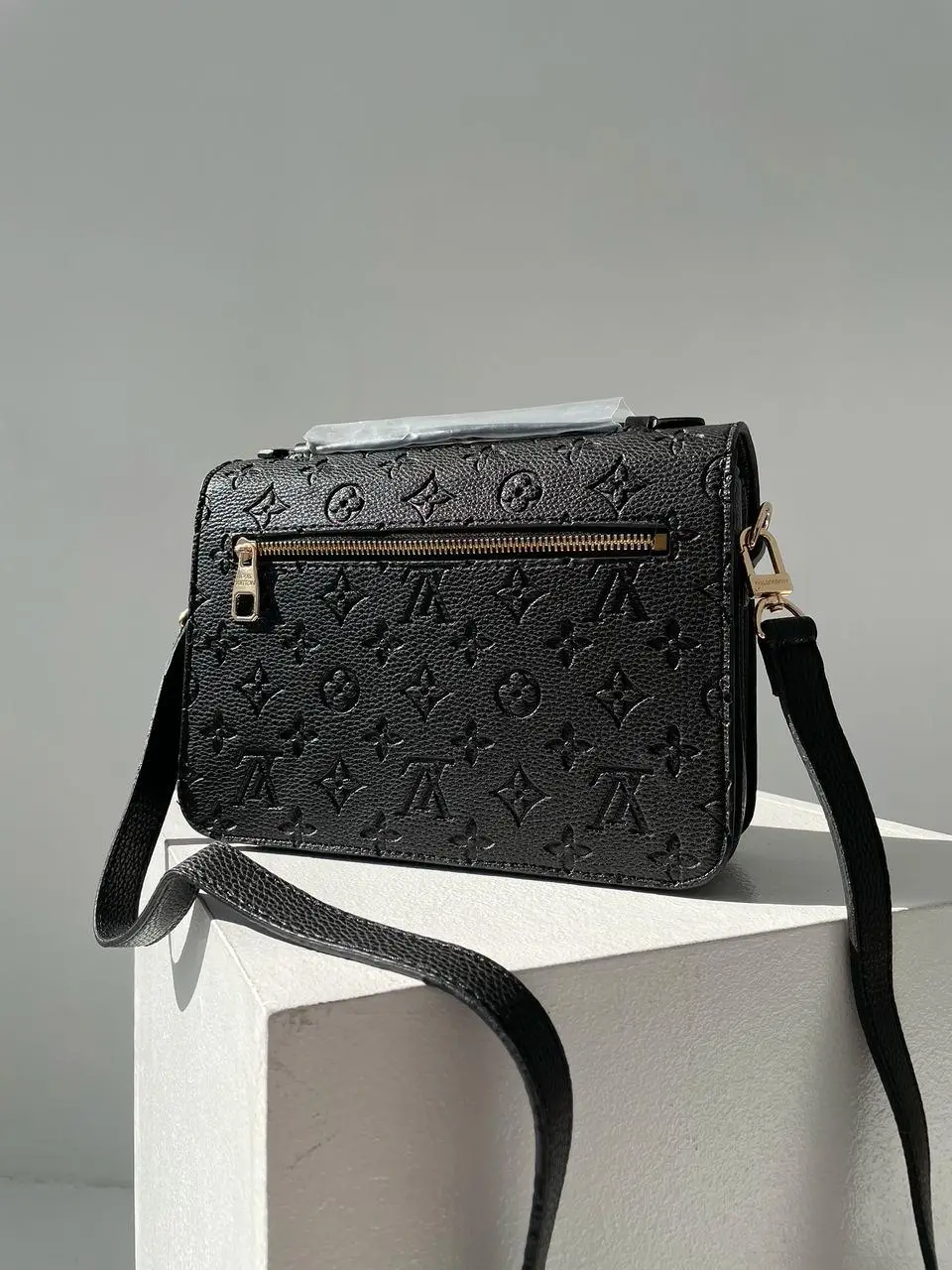 LOUIS VUITTON POCHETTE MÉTIS MONOGRAM EMPREINTE BLACK 25CM M41487 - Image 3