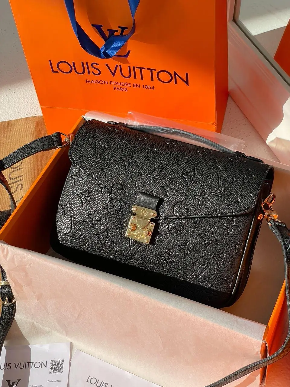LOUIS VUITTON POCHETTE MÉTIS MONOGRAM EMPREINTE BLACK 25CM M41487 - Image 4