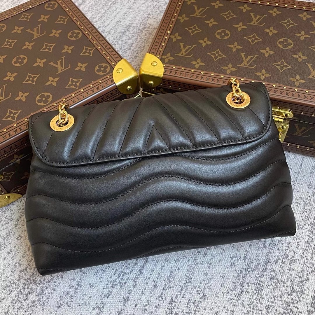 LOUIS VUITTON NEW WAVE CHAIN 24CM BLACK M58552 - Image 10