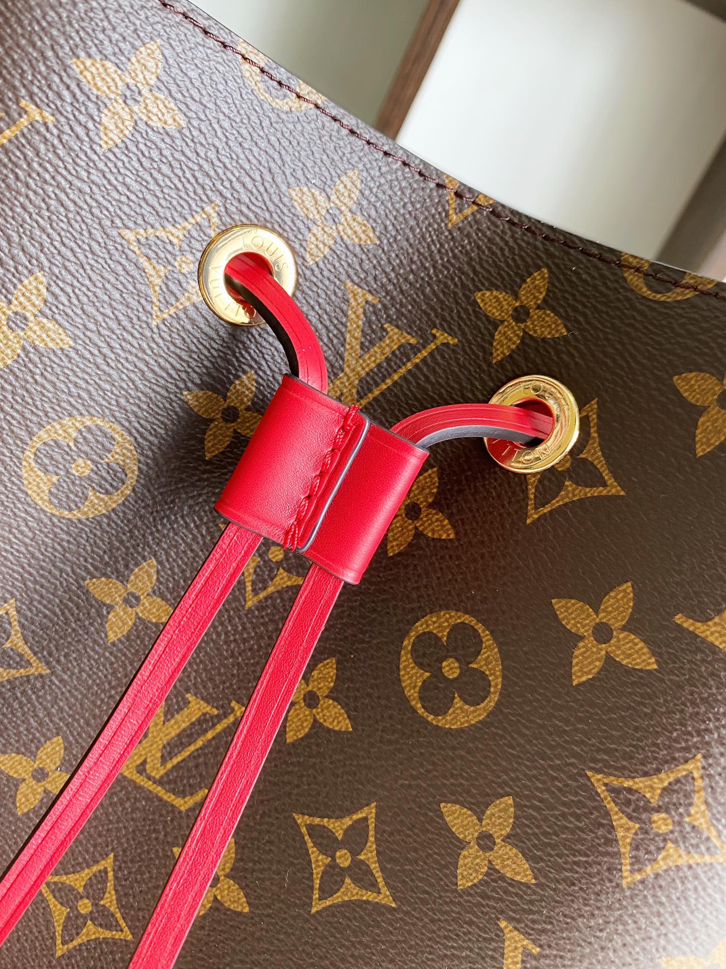 LOUIS VUITTON NÉONOÉ RED M44021 - Image 6