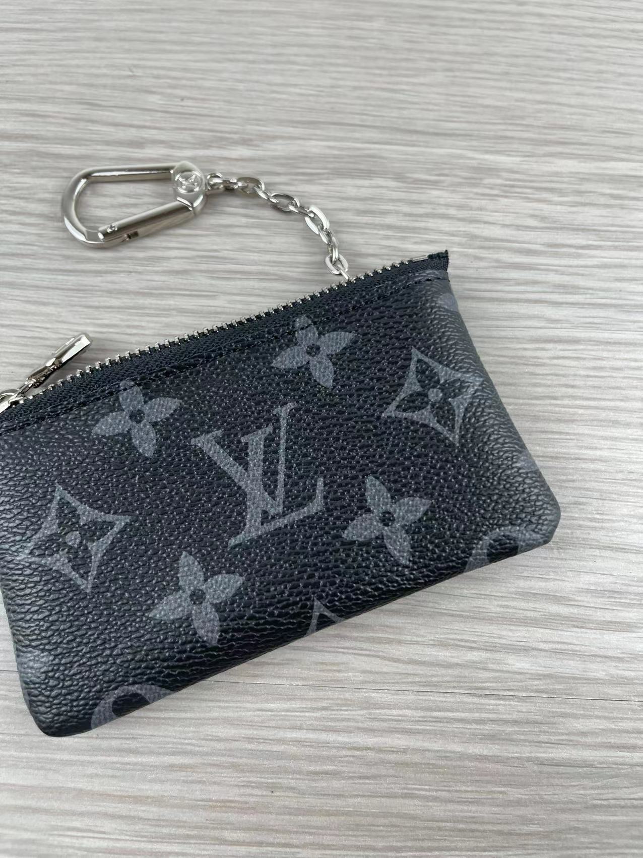 LOUIS VUITTON MONOGRAM KEY POUCH BLACK M62650 - Image 2