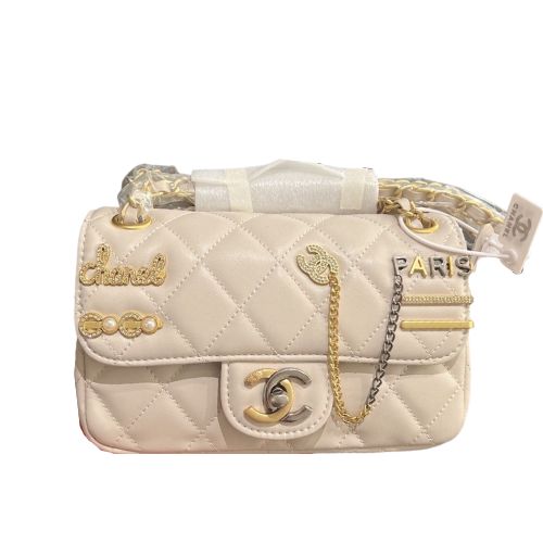 CHANEL 22C QUILTED LUCKY CHARM BEIGE 20CM
