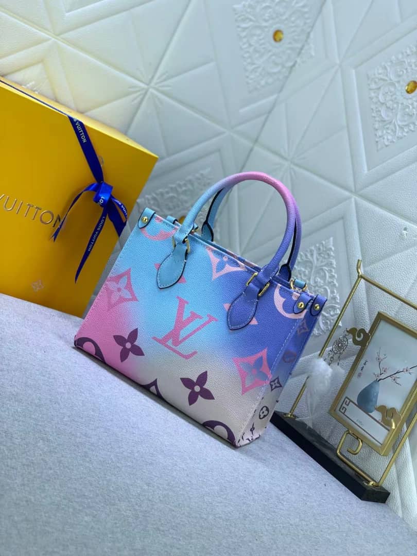 LOUIS VUITTON ONTHEGO PM 25CM SUNRISE PASTEL M59856 - Image 2