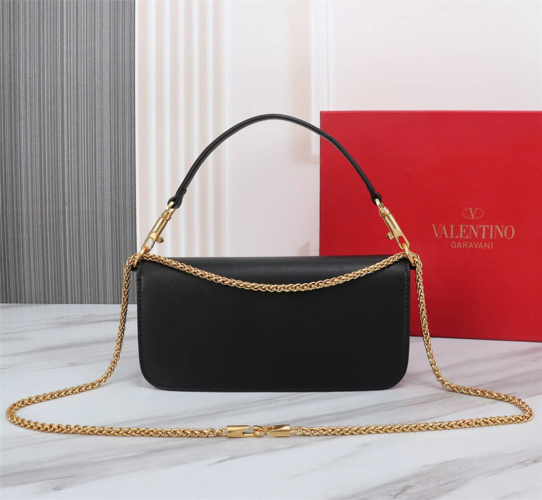 VALENTINO LOCÒ SHOULDER BAG IN BLACK 1W2B0K30ZXL0NO - Image 4