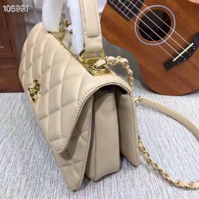 CHANEL FLAP BAG WITH TOP HANDLE 25CM BEIGE - Image 4