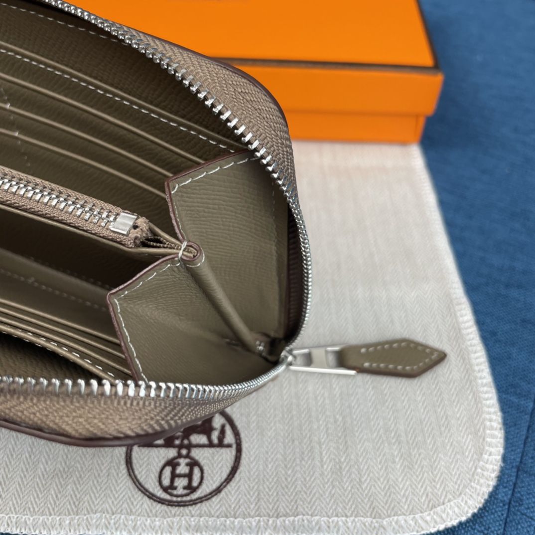 HERMES EVELYN CHEVRE LEATHER ZIP LONG WALLET 19CM - Image 9