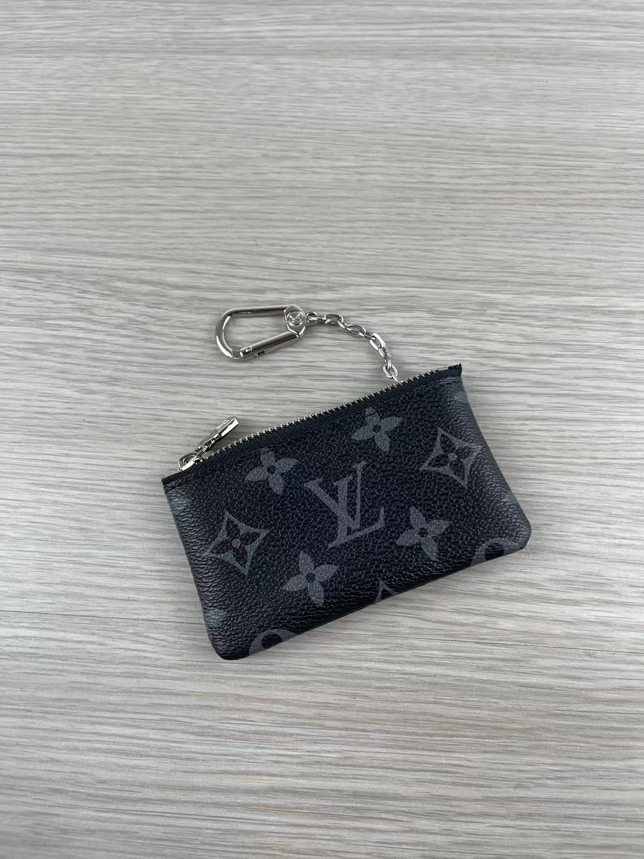 LOUIS VUITTON MONOGRAM KEY POUCH BLACK M62650 - Image 4