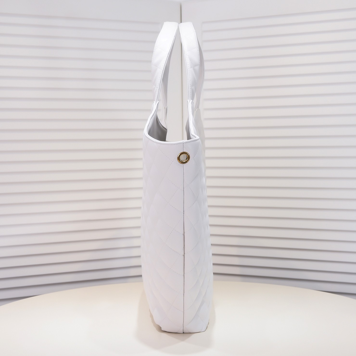 SAINT LAURENT ICARE MAXI SHOPPING BAG IN QUILTED 58CM WHITE 698651AAANG1000 - Image 2