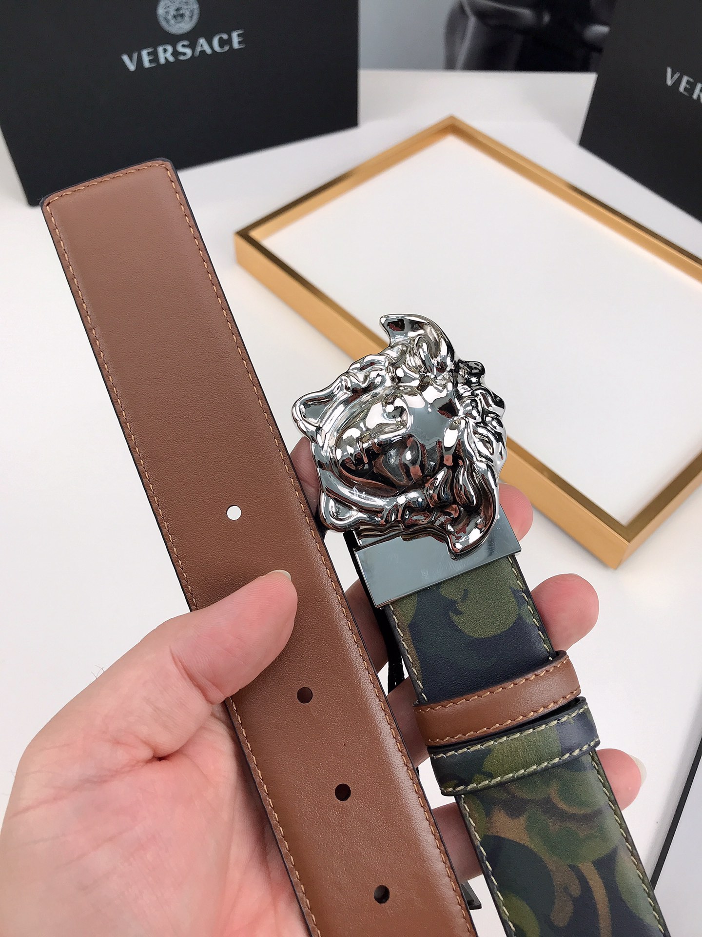 VERSACE LA MEDUSA LEATHER KHAKI SILVER METAL 4CM - Image 9