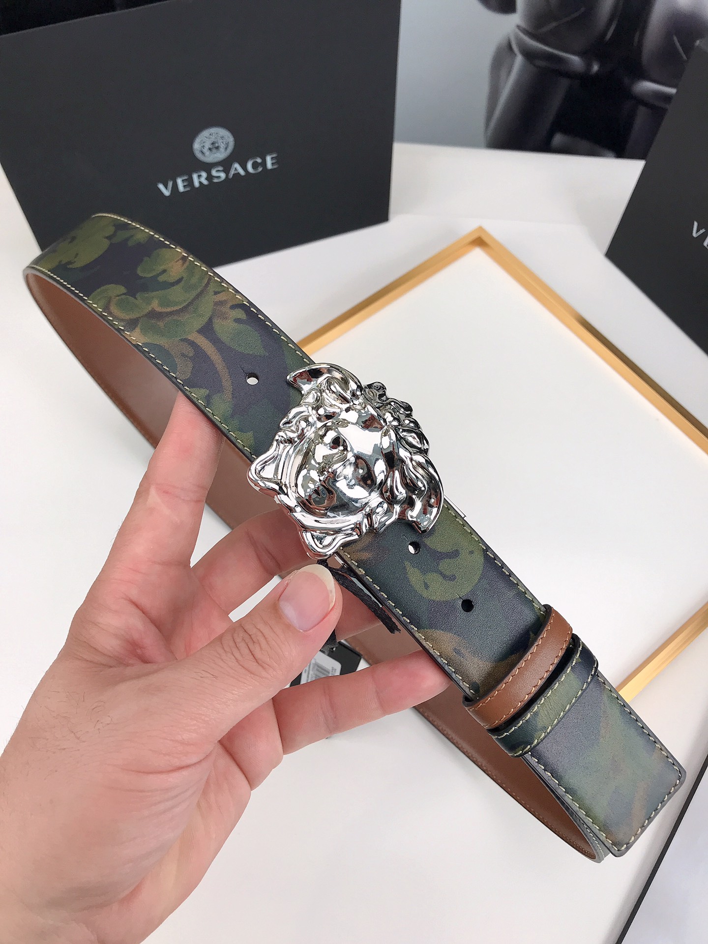 VERSACE LA MEDUSA LEATHER KHAKI SILVER METAL 4CM - Image 7