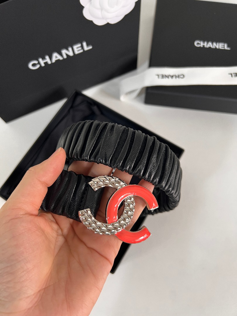 CHANEL WOMEN'S PEARL CIRCLE BELT RED 30MM - Image 6