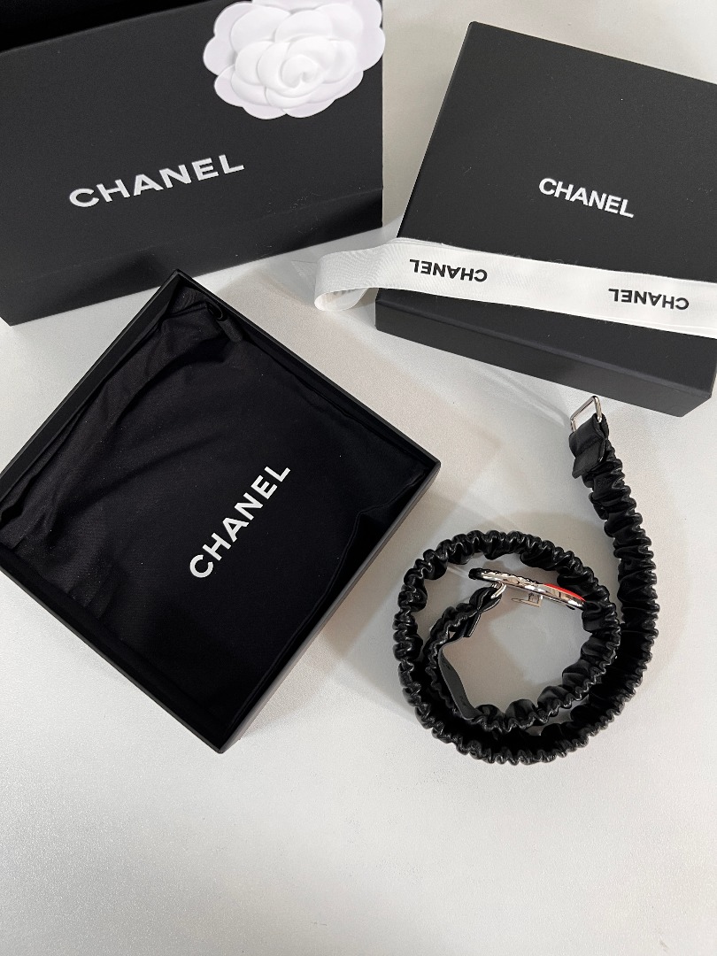 CHANEL WOMEN'S PEARL CIRCLE BELT RED 30MM - Image 5