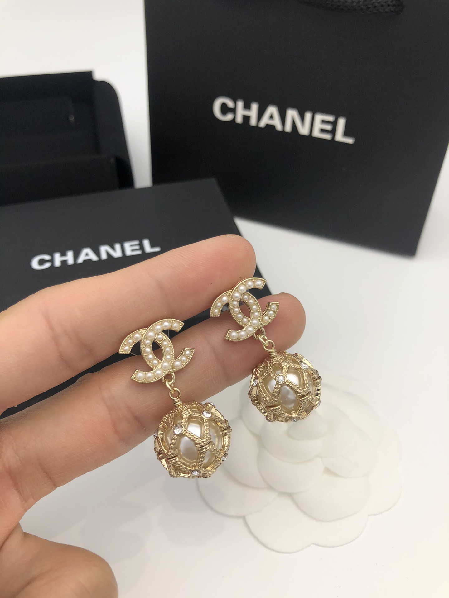 CHANEL GOLD CAGED PEARL EARRINGS - Image 3
