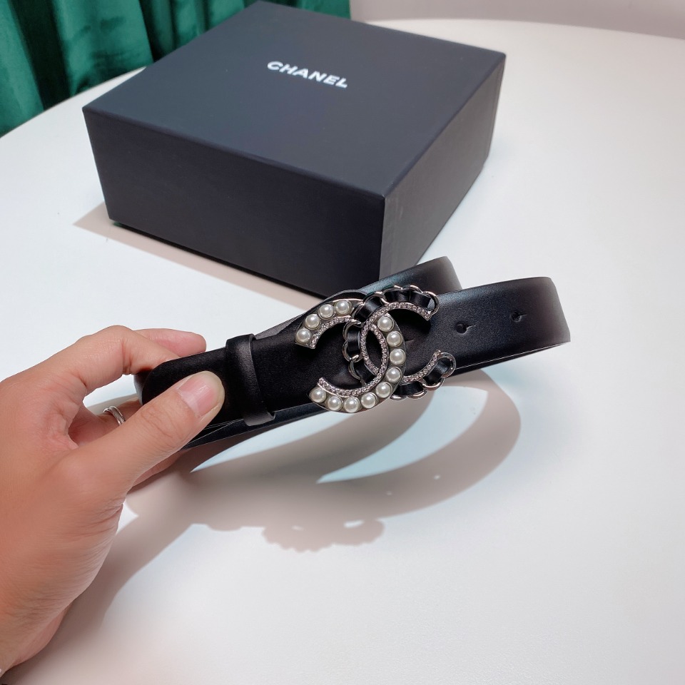 CHANEL BELT WITH PEARLS AND CC LOGO SILVER TONE METAL BELT BLACK 28MM - Image 2