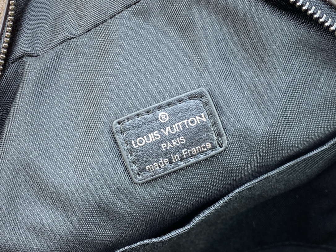 LOUIS VUITTON DEAN BACKPACK MONOGRAM CANVAS 42CM M45335 - Image 2