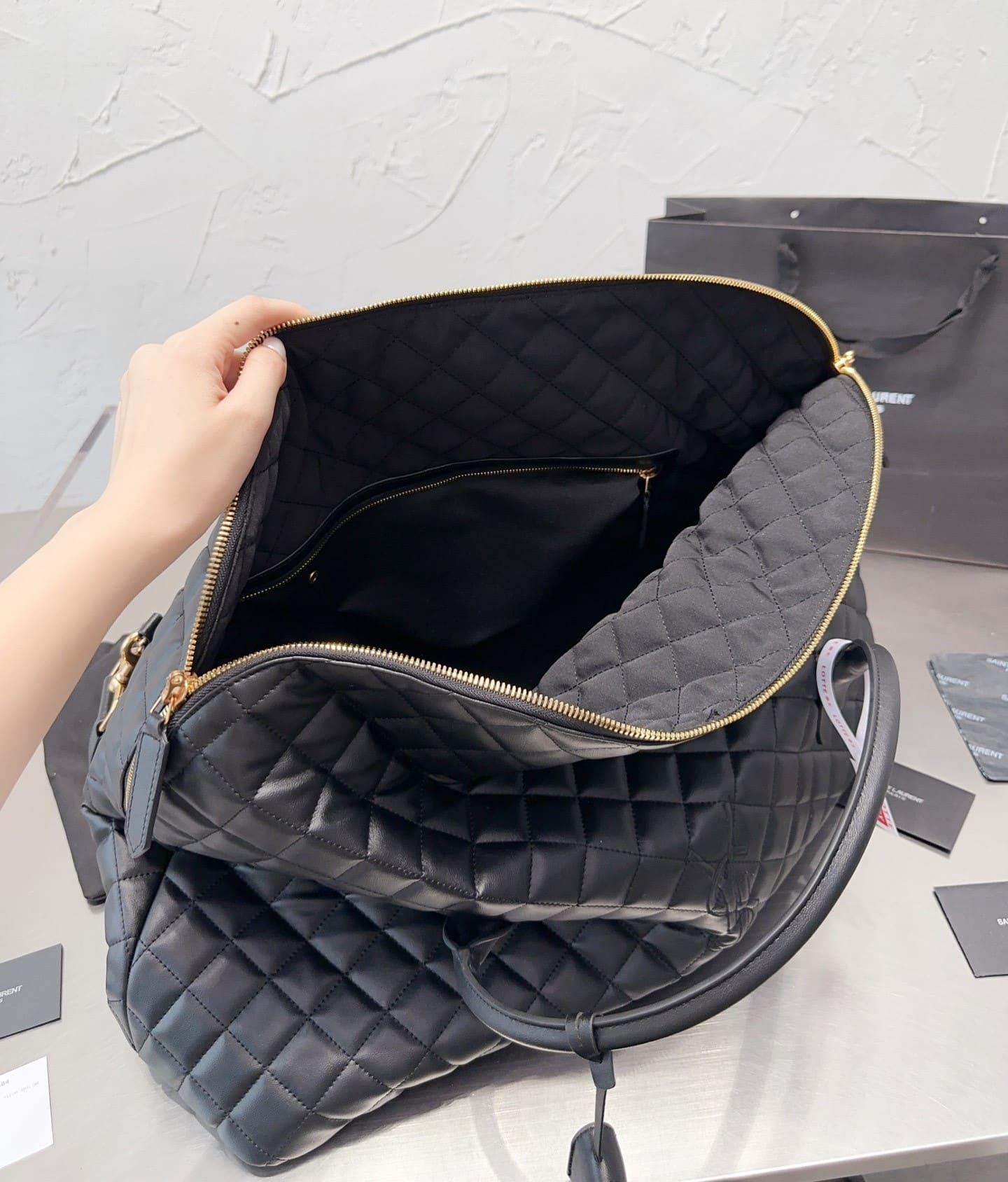 SAINT LAURENT GIANT TRAVEL BAG IN QUILTED LEATHER BLACK 55CM 736009AABK91000 - Image 10