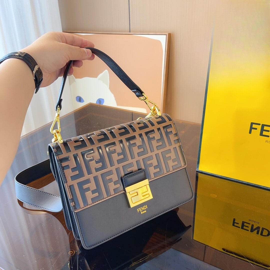 FENDI KAN I LEATHER BAG BROWN 25CM - Image 5