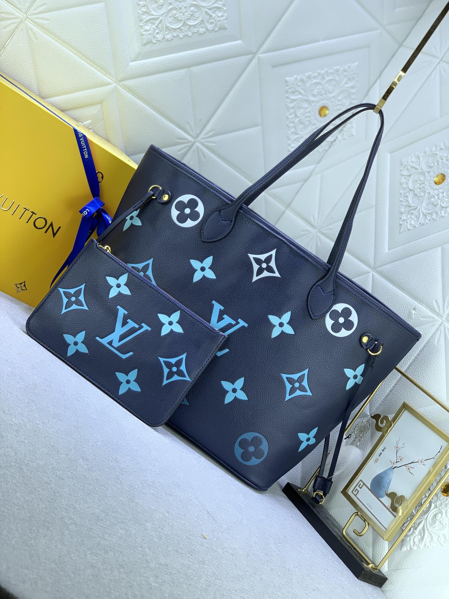 LOUIS VUITTON NEVERFULL MM BLUE 31CM - Image 9