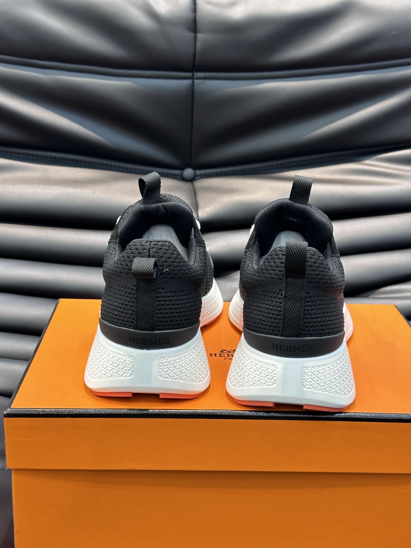 HERMES HEROS SNEAKER BLACK ORANGE H232985ZH05400 - Image 3