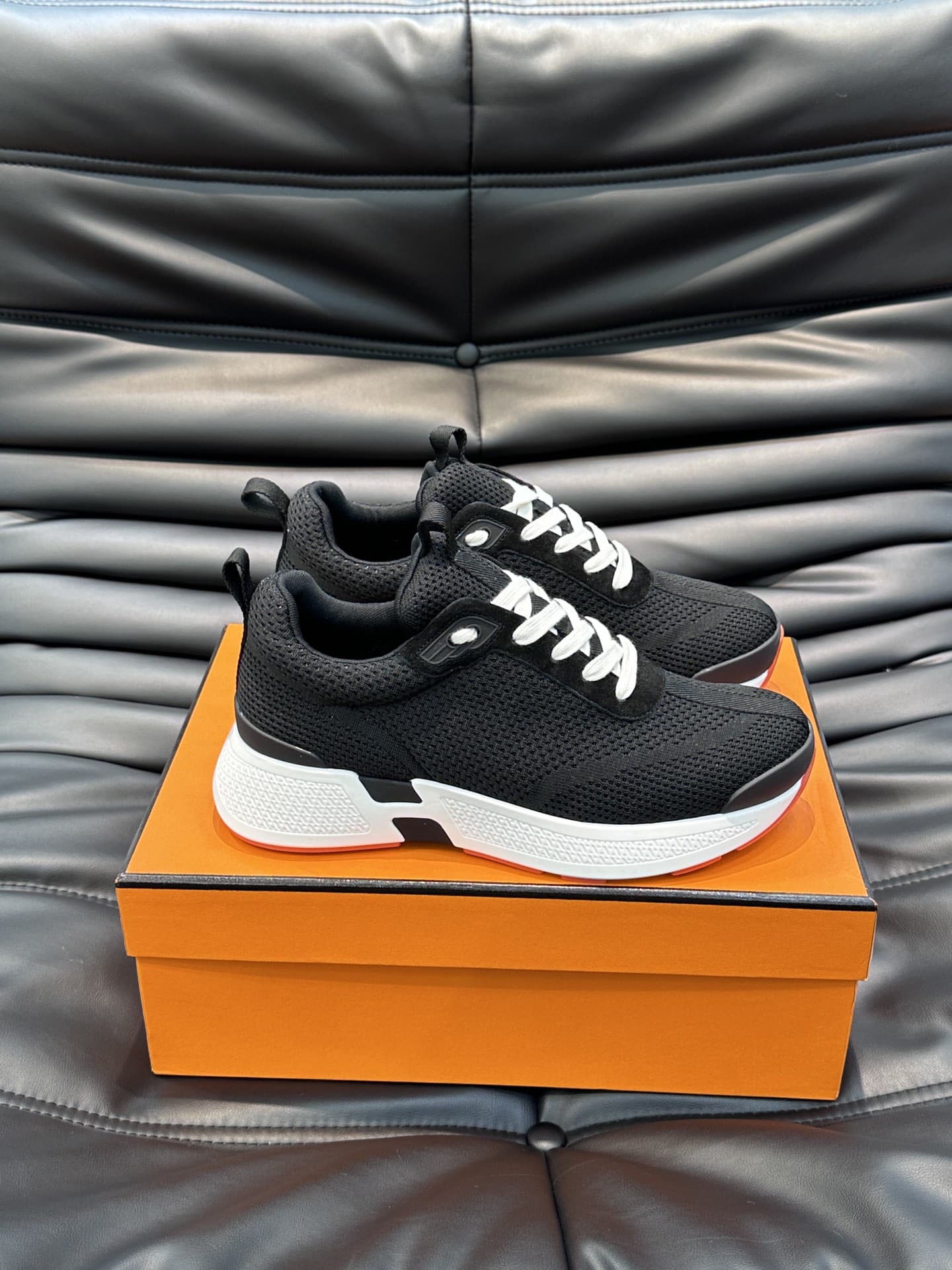 HERMES HEROS SNEAKER BLACK ORANGE H232985ZH05400 - Image 4