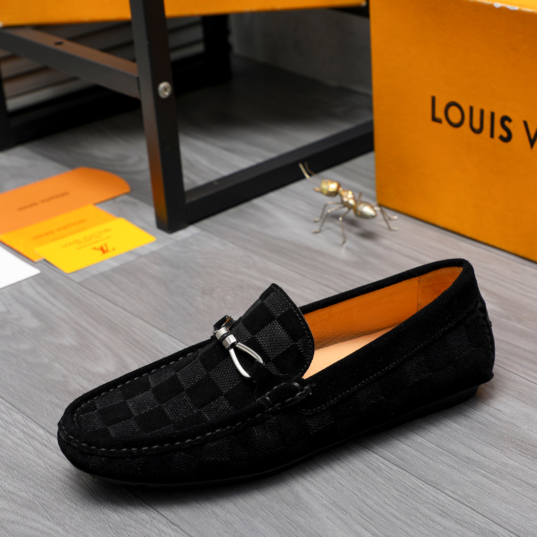 LOUIS VUITTON LV DAMIER SUEDE LEATHER LOAFERS IN BLACK - Image 5