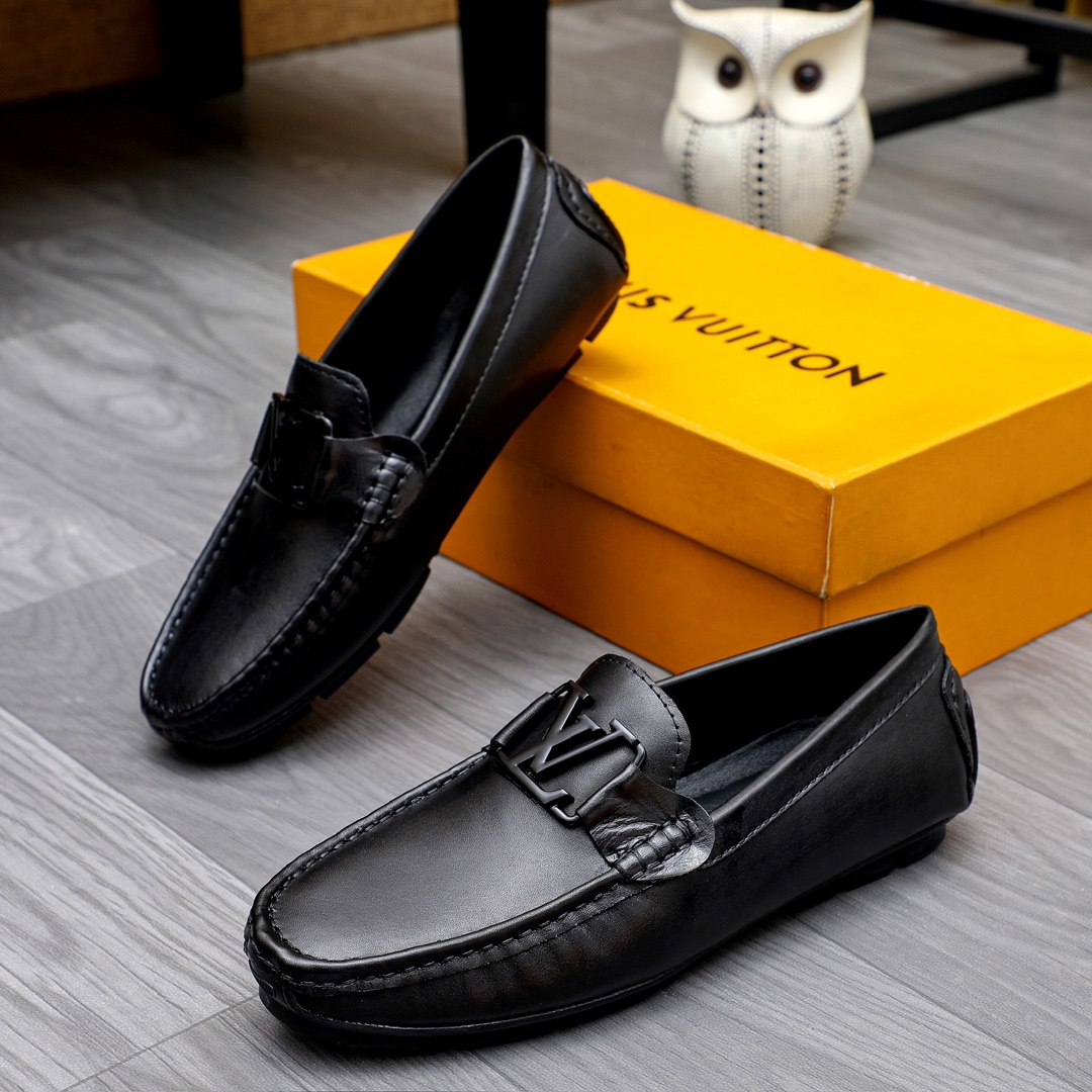 LOUIS VUITTON LOAFER MATTE LEATHER WITH LV LOGO IN BLACK - Image 4