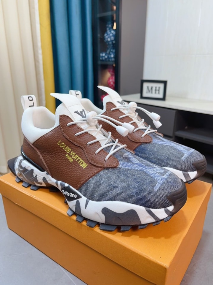 LOUIS VUITTON SNEAKER BE TO ONE BROWN - Image 5