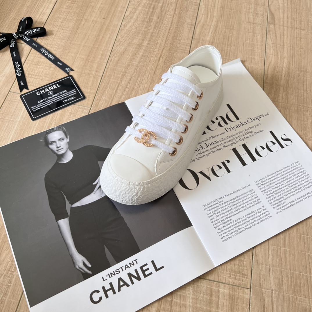 CHANEL WOMEN'S SNEAKERS CC TRAINERS IN WHITE - Image 6