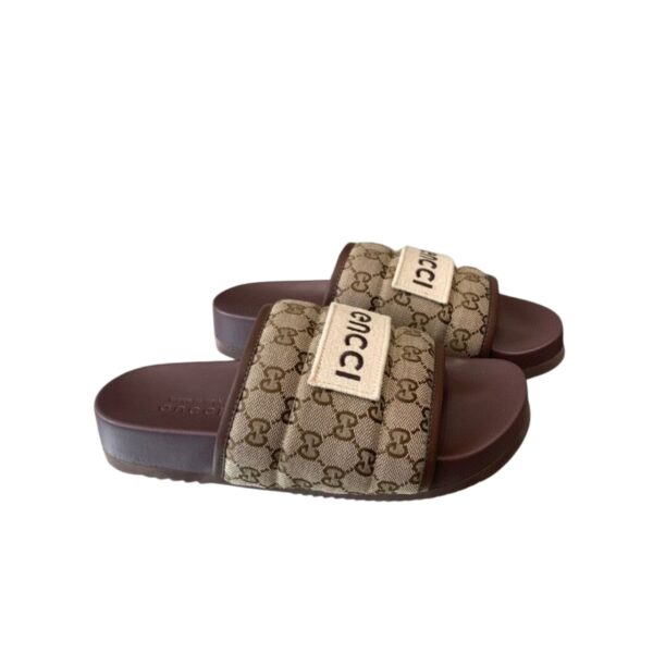 GUCCI GG HORIZONTAL STRAP SANDALS WITH TAG IN BROWN