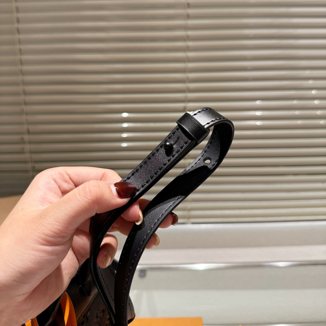 LOUIS VUITTON NANO STEAMER BAG TAURILLON MONOGRAM BLACK 14CM M82772 - Image 3