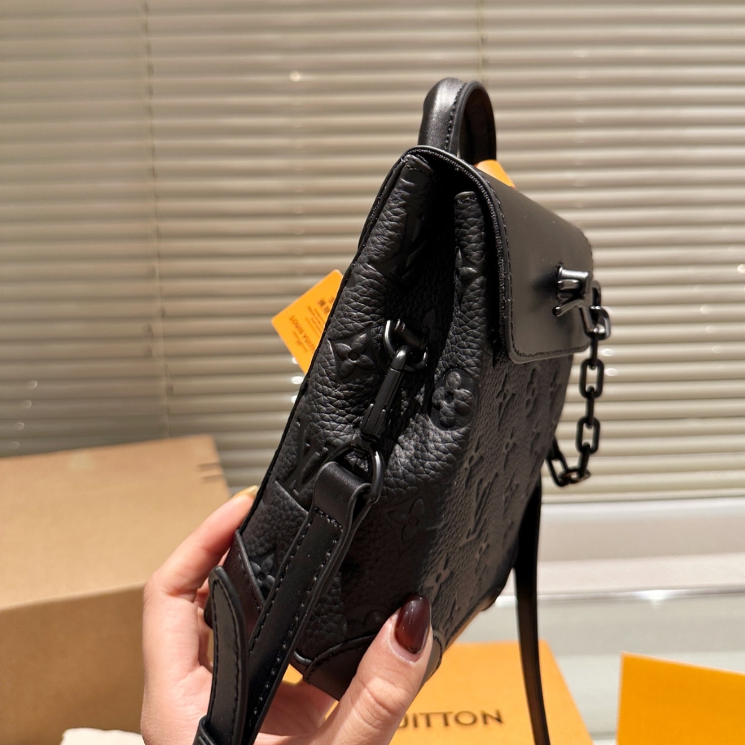 LOUIS VUITTON NANO STEAMER BAG TAURILLON MONOGRAM BLACK 14CM M82772 - Image 5