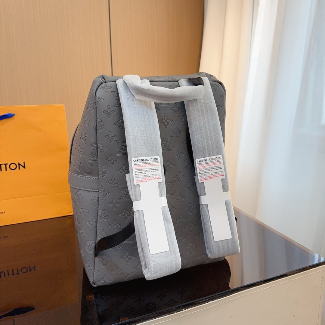 LOUIS VUITTON DISCOVERY BACKPACK ANTHRACITE GRAY 28CM M46557 - Image 5