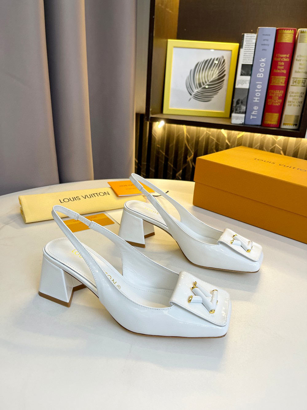 LOUIS VUITTON SHAKE SLINGBACK HIGH HEELS WHITE 1ABH59 - Image 2