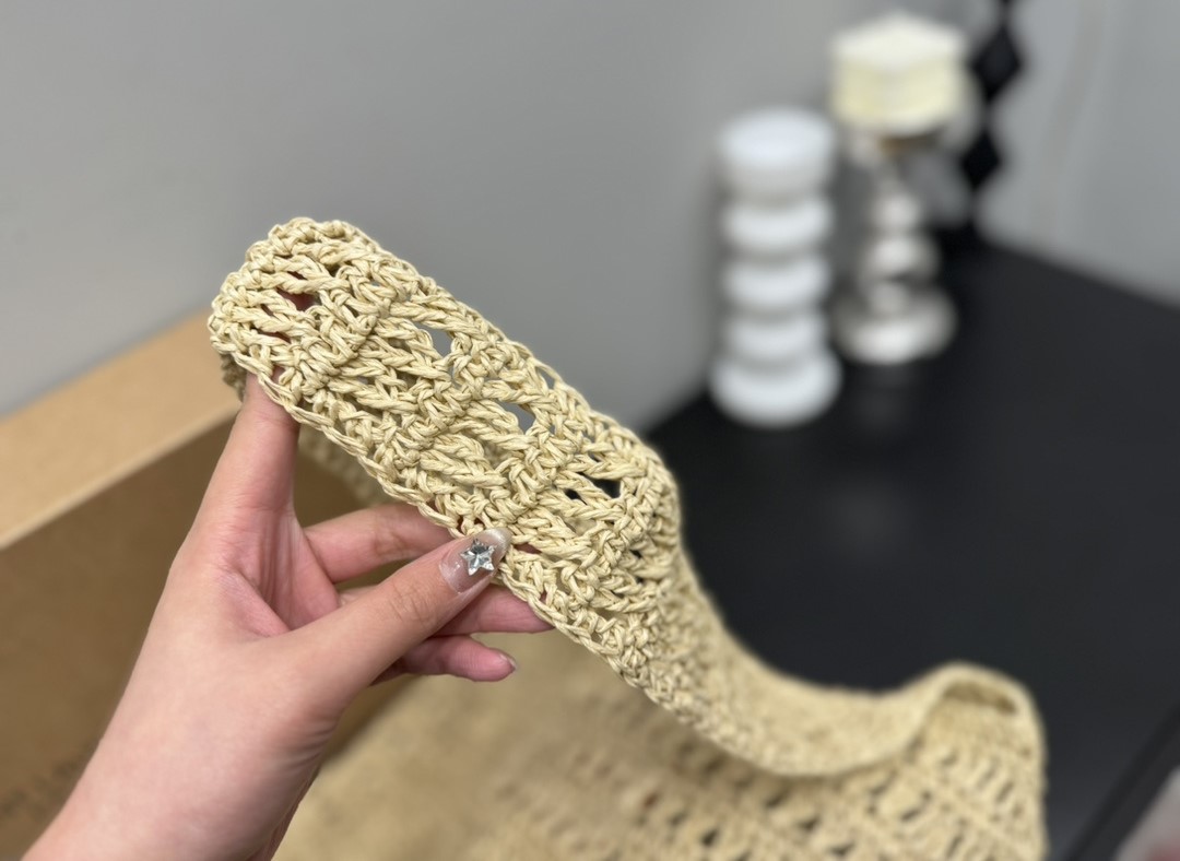 SAINT LAURENT LE 5 A 7 IN RAFFIA CROCHET AND SMOOTH LEATHER BEIGE 32CM 690941GAAAR2080 - Image 6