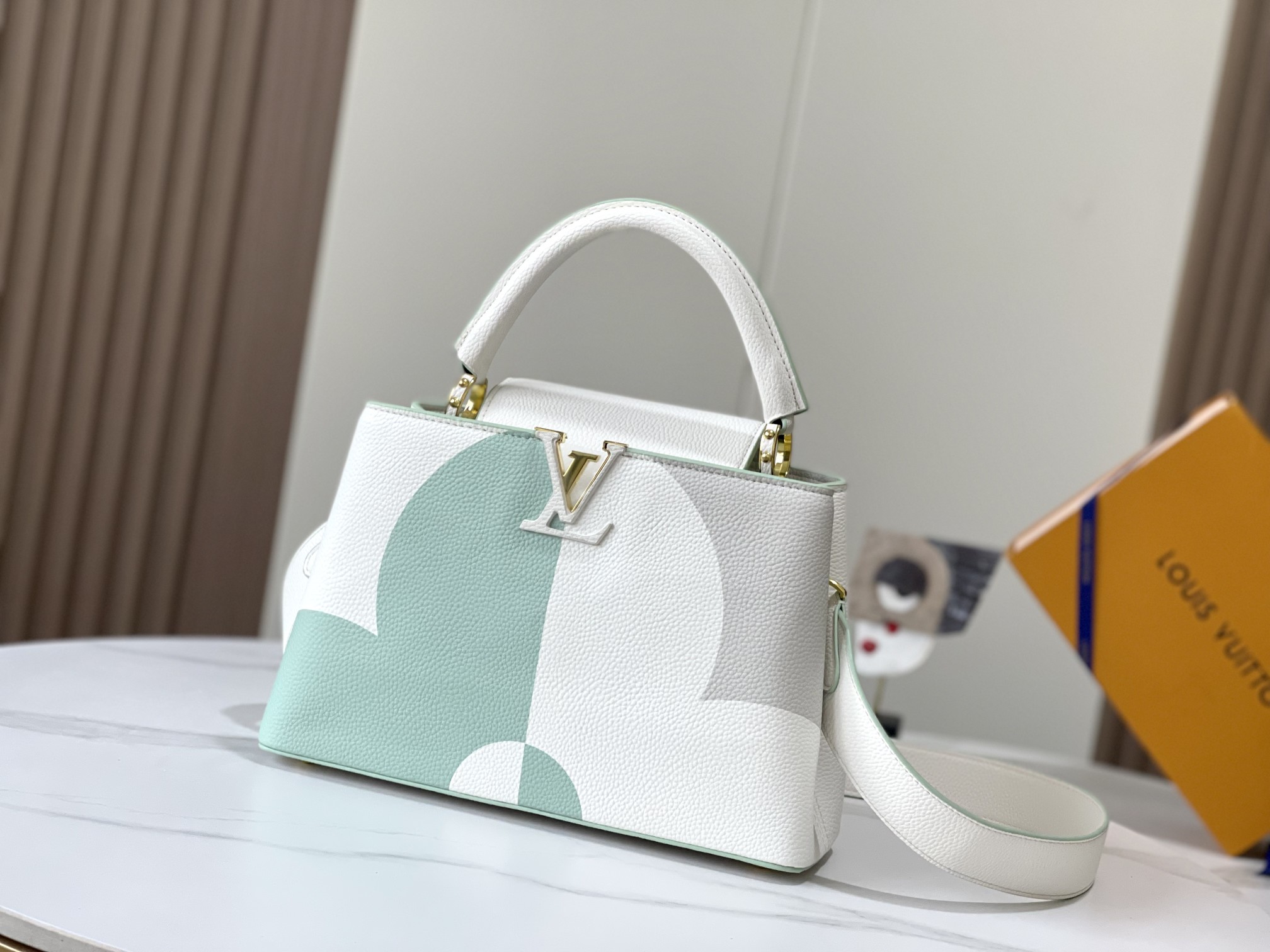 LOUIS VUITTON CAPUCINES BB JADE M59711 - Image 3