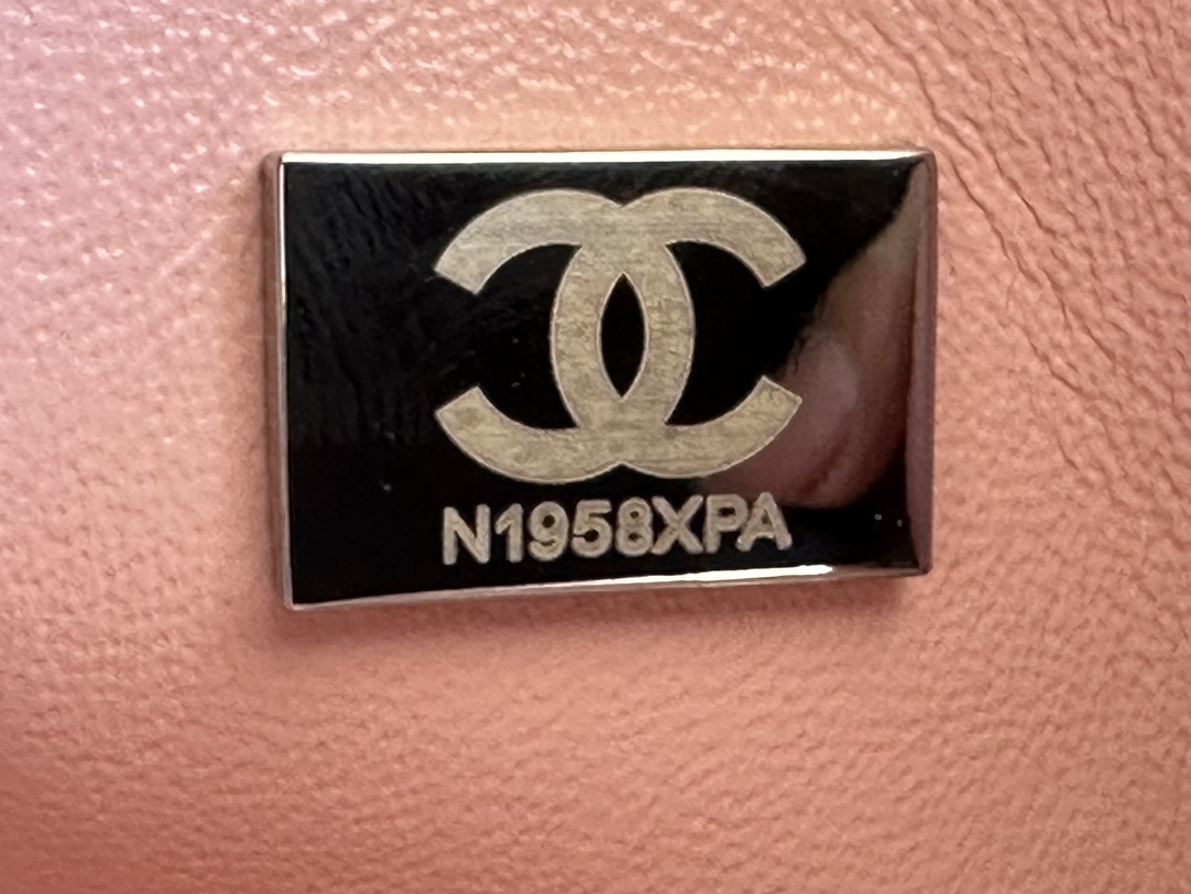 CHANEL CLASSIC DOUBLE FLAP BAG CAVIAR SILVER HARDWARE LIGHT PINK 25CM - Image 2