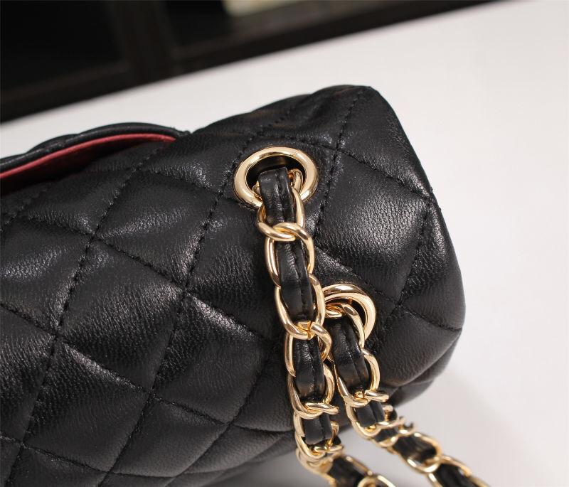 CHANEL CLASSIC FLAP BLACK GOLD HARDWARE 25CM - Image 6