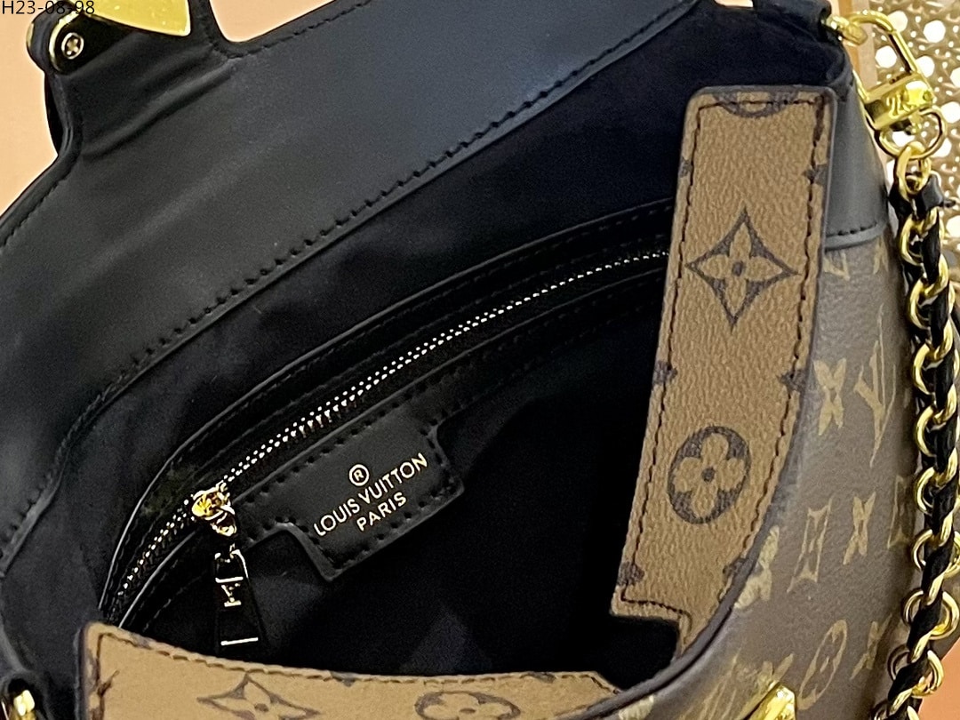 LOUIS VUITTON LV TWINNY MONOGRAM CANVAS 27CM M46659 - Image 10