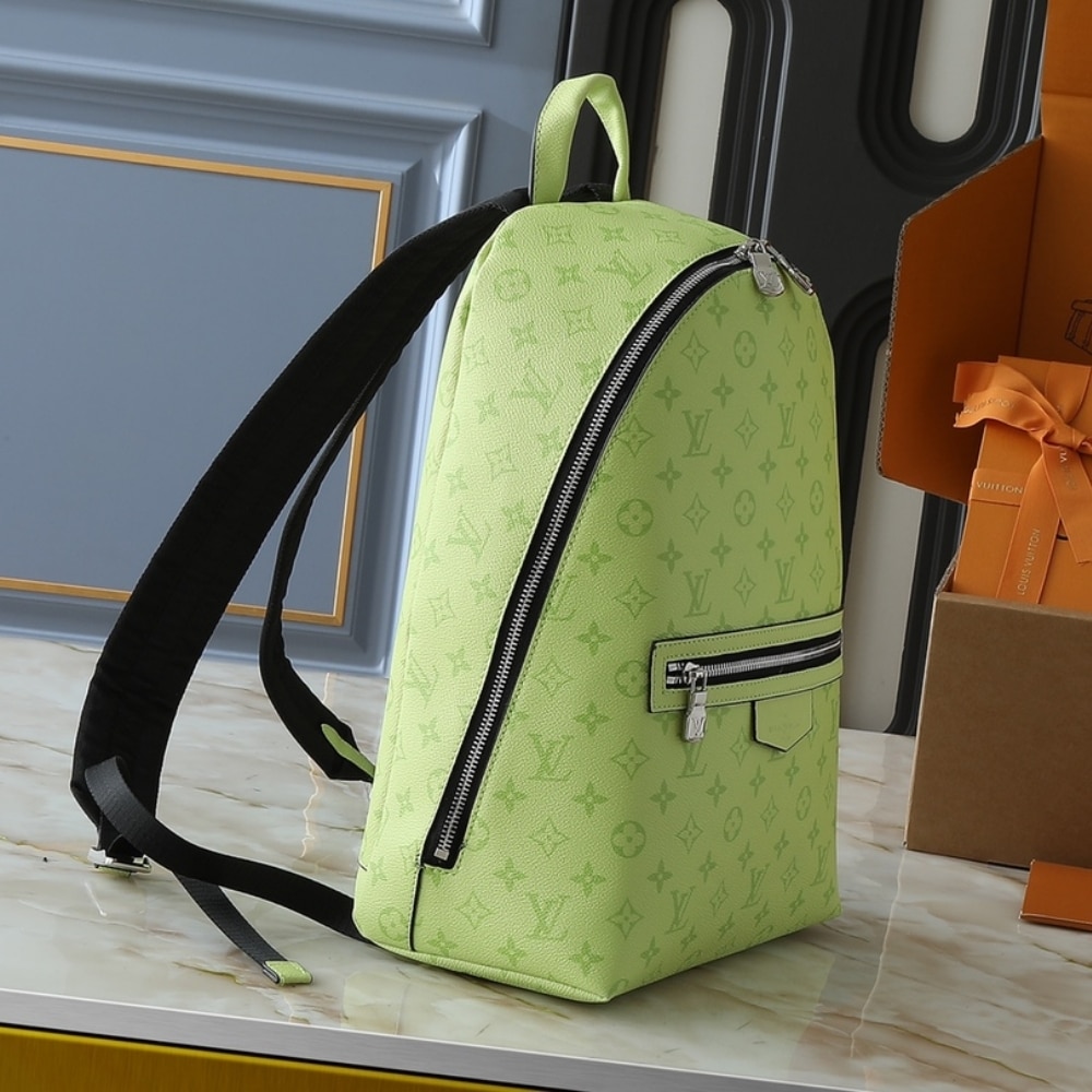 LOUIS VUITTON DISCOVERY SLIM BACKPACK TAIGARAMA 38CM M14076 - Image 3