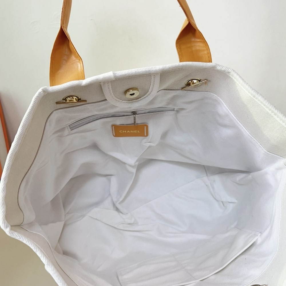 CHANEL CC CANVAS PEARL DEAUVILLE WHITE 48CM - Image 3