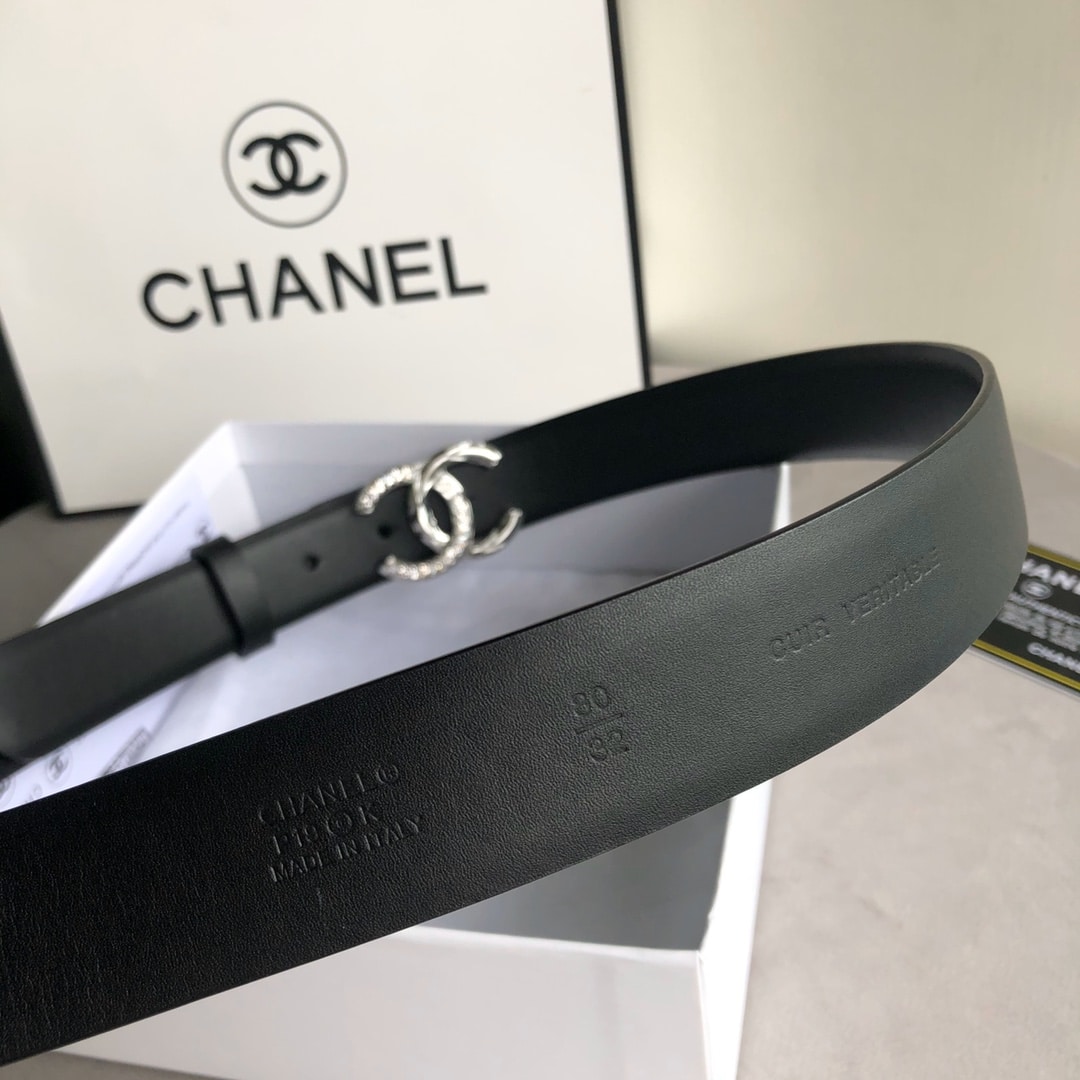 CHANEL PEARL AND LEATHER SILVER TONE METAL BLACK 3CM - Image 4