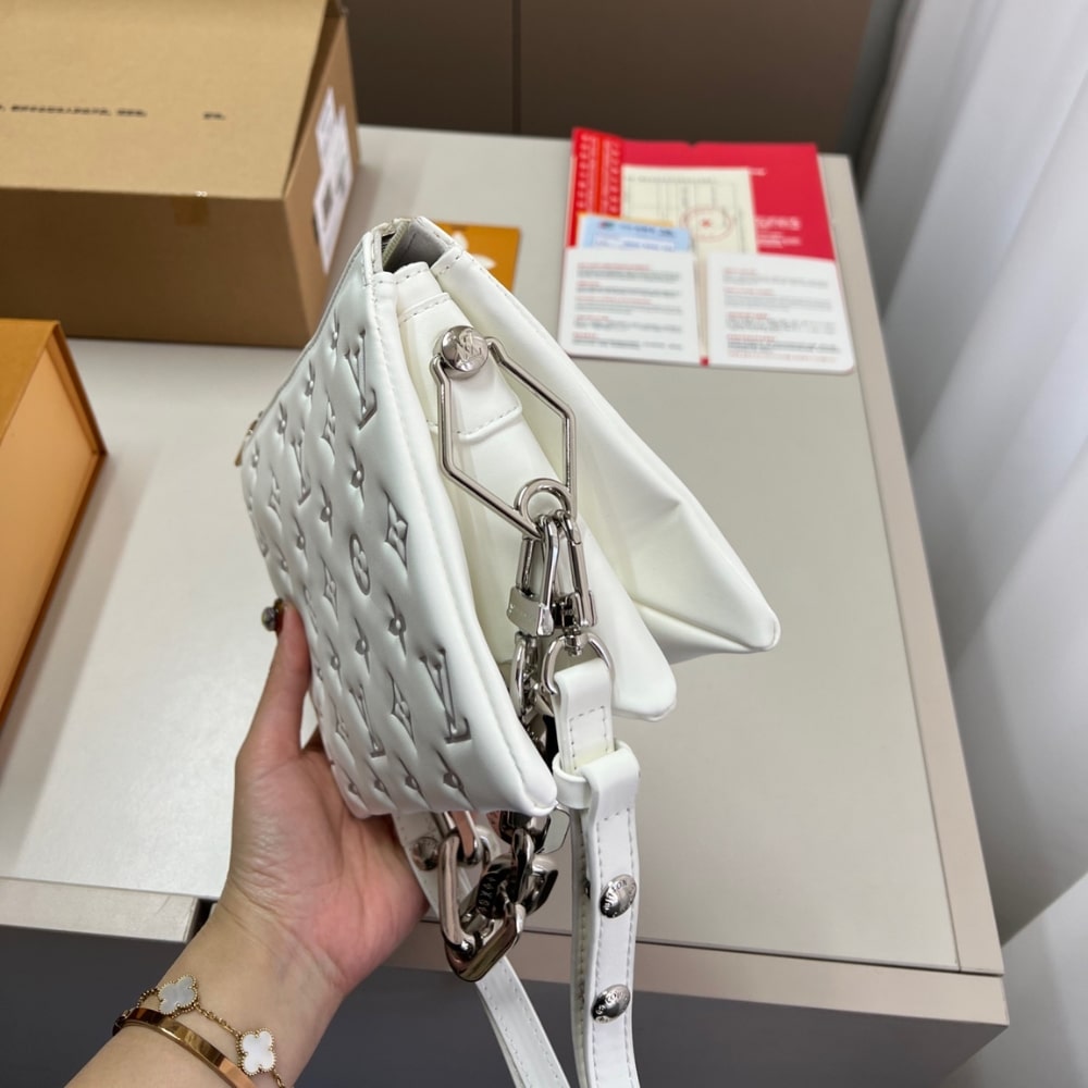 LOUIS VUITTON COUSSIN BB WHITE 21CM M11957 - Image 7