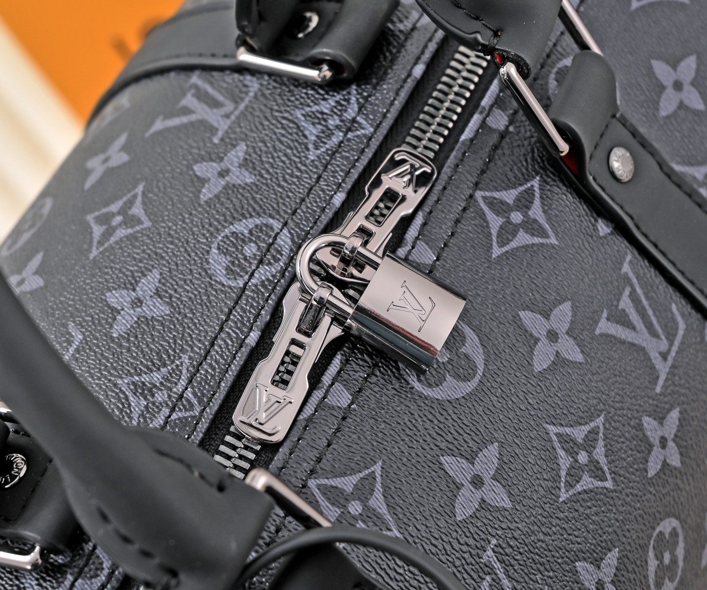 LOUIS VUITTON KEEPALL BANDOULIERE MONOGRAM ECLIPSE OUTDOOR SPLIT 50CM M43412 - Image 5