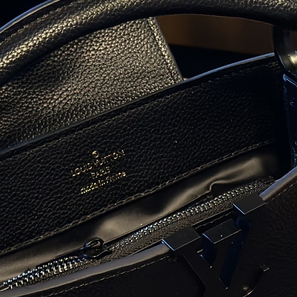 LOUIS VUITTON CAPUCINES EAST WEST MINI BAG BLACK 22CM M23955 - Image 5