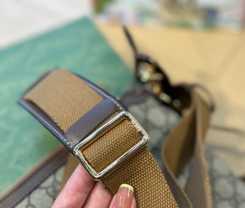 GUCCI MESSENGER BAG WITH INTERLOCKING G BEIGE 29CM 760021 92THG 8563 - Image 7