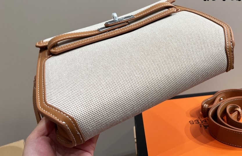 HERMES KELLY DEPECHES POUCH TOILE 26CM - Image 3