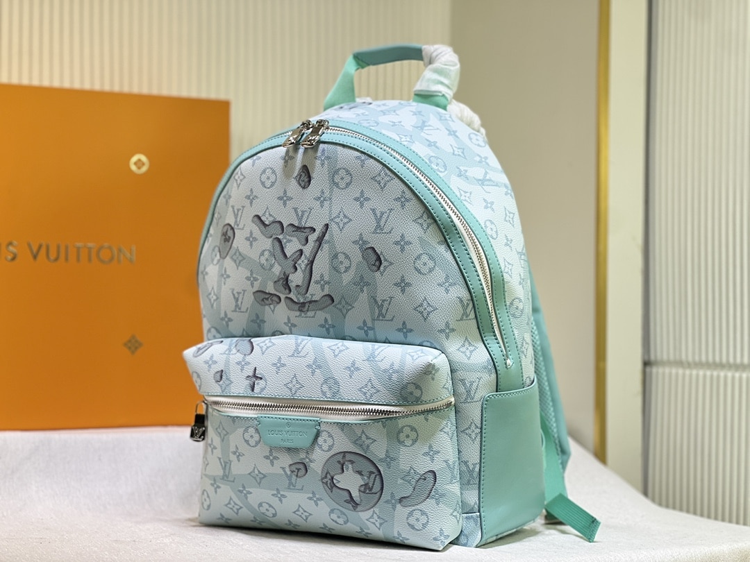 LOUIS VUITTON DISCOVERY BACKPACK CRYSTAL BLUE 38CM M22519 - Image 8