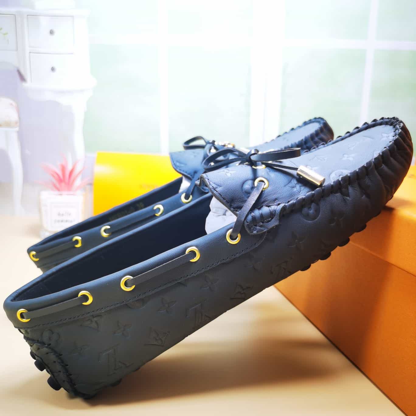 LOUIS VUITTON GLORIA LOAFERS BLACK 1ABV3F - Image 6