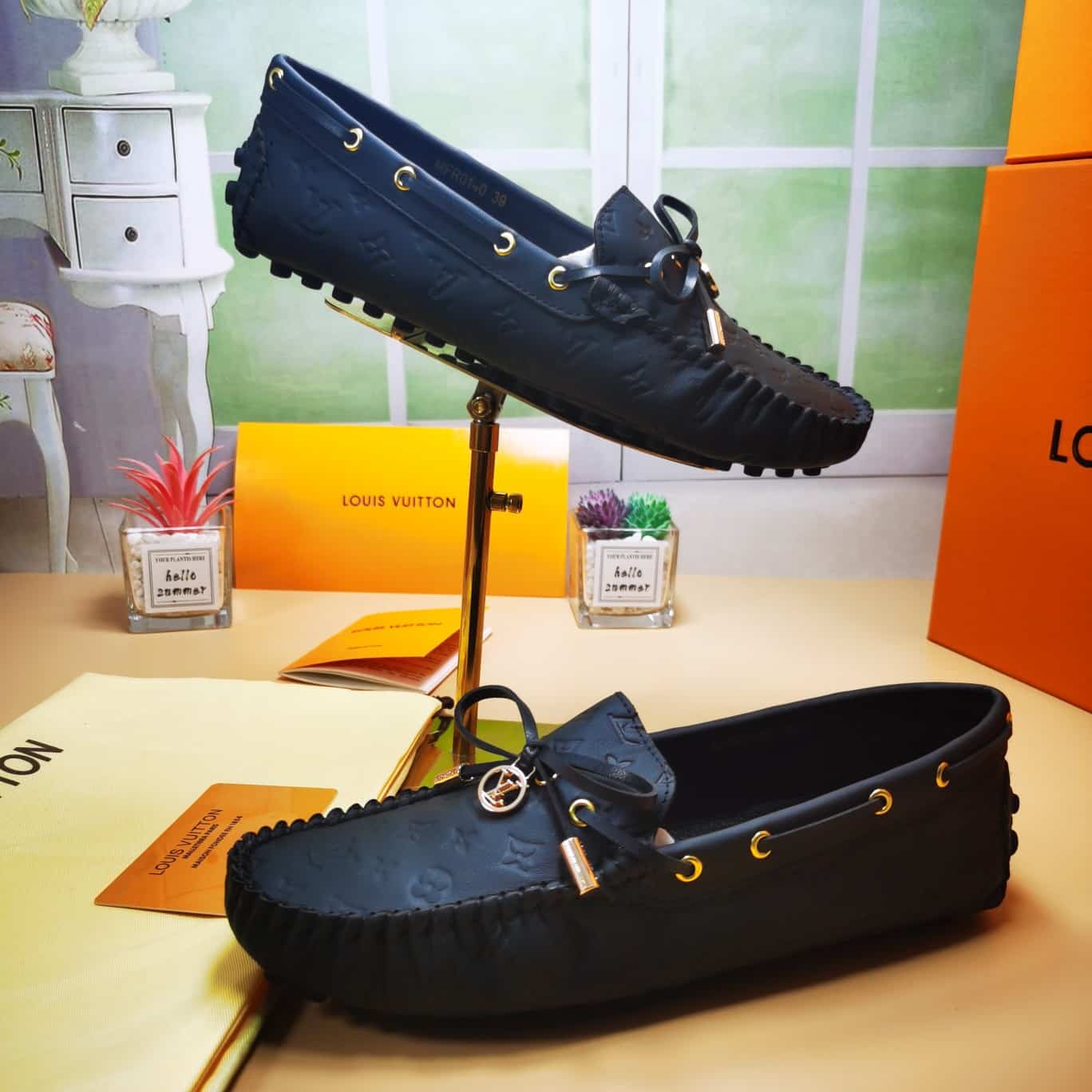 LOUIS VUITTON GLORIA LOAFERS BLACK 1ABV3F - Image 8